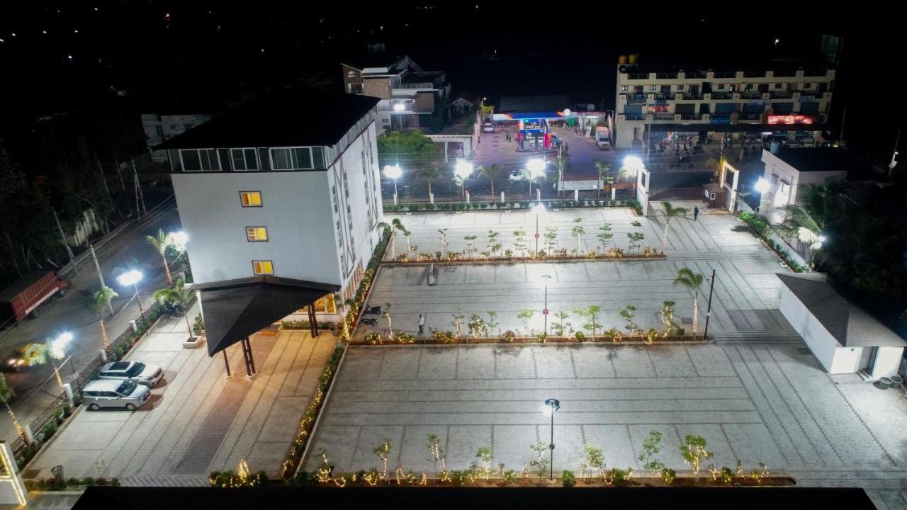 Vistar Pavithra Vivaha Convention Hall Jigani Exterior foto