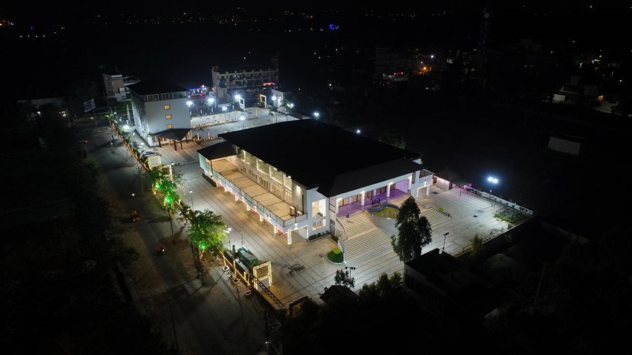 Vistar Pavithra Vivaha Convention Hall Jigani Exterior foto