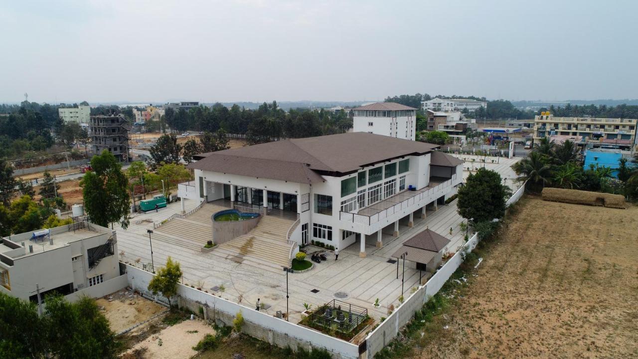 Vistar Pavithra Vivaha Convention Hall Jigani Exterior foto